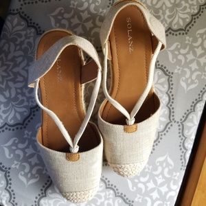 Solanz wedges